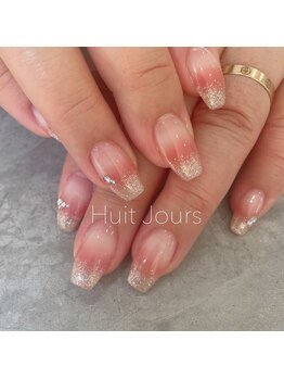 ユイットジョアーズ(Huit Jours)/チークがかわいい