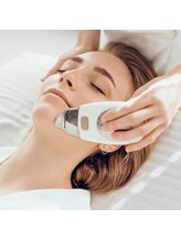 トゥルーリー(TRULY)/本格エイジングケアもお任せ