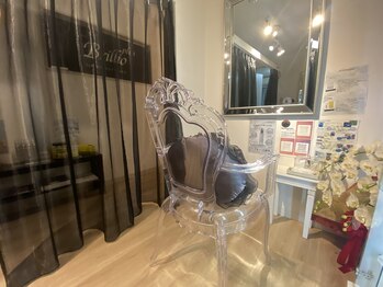 ブリリオプラス 四条烏丸店(Brillio plus)/ドレッサールーム