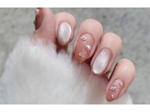 あきりの雰囲気（大人気♪上品デザインから話題の水光マグネットネイルまで！）