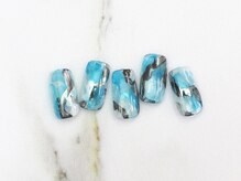 アイビー(Aivy)/塗りかけインクアート