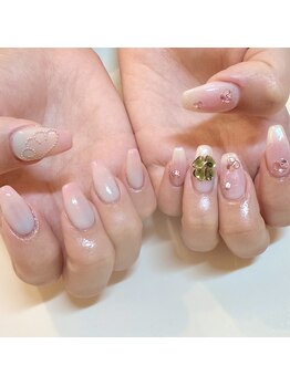 アイラッシュサロンアールツー(eyelash salon R2)/グラデーション　チークネイル