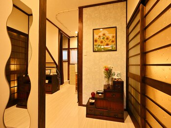 トータルボディケア 明生/入口☆