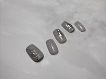 レアバイシェリエ(le'a by She'rie)/