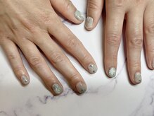 アーザ 吉祥寺(ASa)/手描きフラワーネイル☆