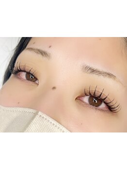 ボリュームのある目元にしたい