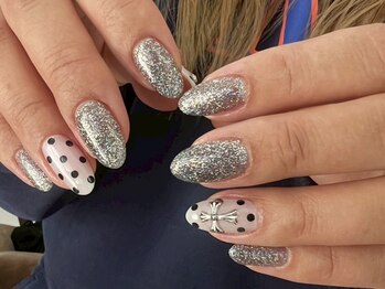 アンドネイル(+ and Nail)の写真/お洒落な大人女子におすすめのマグネットやカラー多数ご用意*ミラー/フラッシュネイルも人気◎立川駅南口