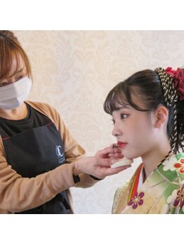 サンク デ リラ(Cinq de Lilas)/ヘアメイク