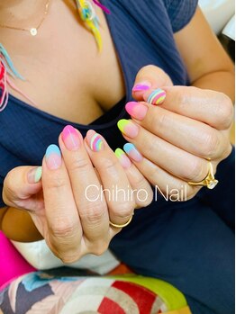 チヒロネイル/レインボーネイル
