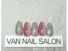 ヴァンネイルサロン 本厚木(VAN NAIL SALON)/華やかオフィスデザイン