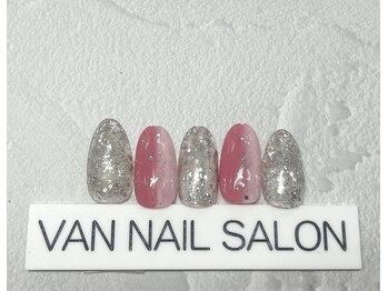 ヴァンネイルサロン 本厚木(VAN NAIL SALON)/華やかオフィスデザイン