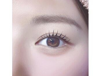 ロアブロウ 高知(LOA-brow)/パリジェンヌ