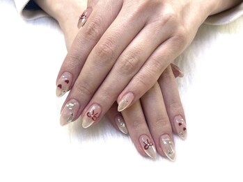 クイーンネイル 新宿(Queen nail)/持ち込みやり放題