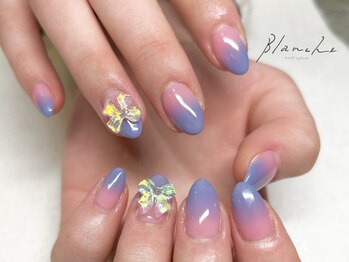 ブランシュ(BLANCHE)/グラデーションネイル