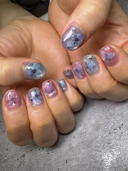 フラワーネイル