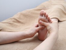 親指リラクゼーション/足つぼメニューもございます♪