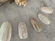 季節ごとに変わるトレンドを抑えた定額デザイン｜色変えok