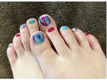 エイミー(eimy)/FOOTチェックネイル