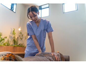 栄光治院 豊田院/産後骨盤矯正/お子様同伴ok