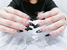 ナナネイル(Nana Nail)/黒リボンxシルバーパーツ