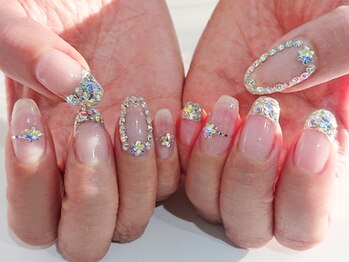 囲みラインストーンネイル Pg ネイルマジック 仙台一番町店 Nail Majic のフォトギャラリー ホットペッパービューティー