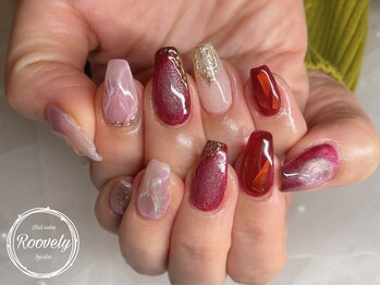 ルブリー(roovely)/ニュアンスネイル