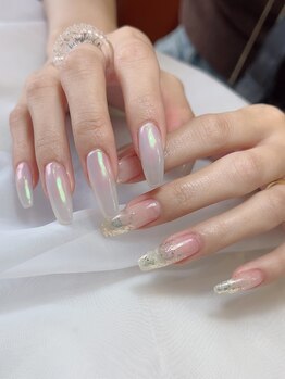 キャンディベース ドライブイン(Candybase Drive in)/涼しげアシメデザイン