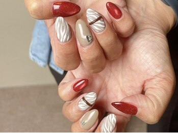 キキネイル たまプラーザ店(kikinail)の写真/秋はアニマル柄が人気!大人可愛いブラウンカラーで気分を上げて♪お子様同伴OKのネイル空間で自分時間を★