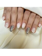 ビビ(VIVI)/ホワイトネイル