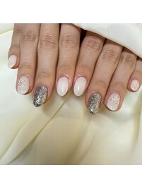 ホワイトネイル