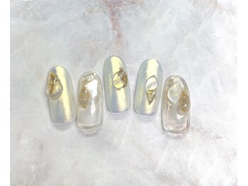 ネイルアンドまつげ リュフェール 五反田(Nail Lufaire)/ホワイトオーロラネイル