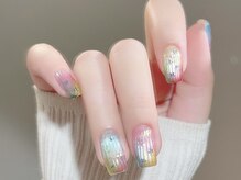 美人計ネイルサロンの雰囲気（カラフルなキャンディネイル）