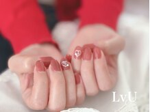 血色系ワンカラーに推しネイル