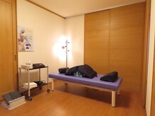 コトニの雰囲気（マッサージやストレッチ(整体)を行います。）