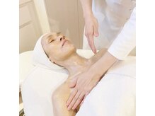 ポーラ アカシア店(POLA)/デコルテケア