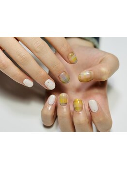 ショートネイルデザインが豊富