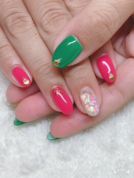 ネイルズ イルク(Nails Irk)/原色ちゃん