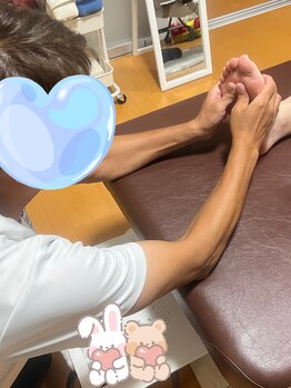 メル(MeRu)/授業風景(実技リフレクソロジー)