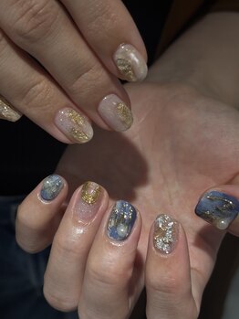 エム ネイル(emu nail)/アンティークデザイン☆