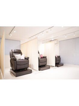 アンドラッシュ 駒込駅前店(and lash)/