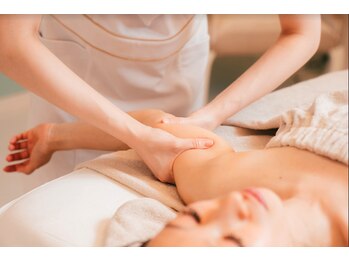 美人バスト つくば店/二の腕の脂 肪はバストへ♪