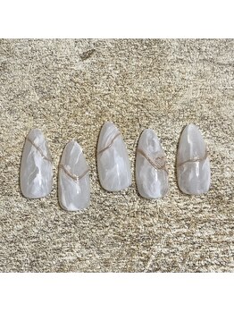 サロン ド エスポアール(Salon de Espoir)/5月定額メニューS