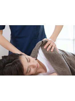 首・肩のつらさを改善したい