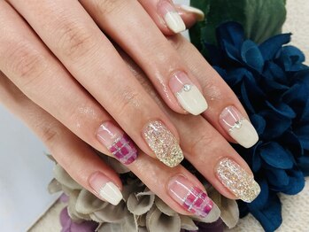 ダブルネイル(Double Nail)/［伊田］チェックアートネイル☆