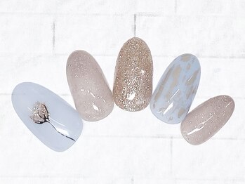 アルセア 上野御徒町店(Alcea)/手描き 花 ラメ ニュアンス