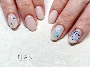 エラン メグロ(ELAN Meguro)/ポケモンネイル　ロコン