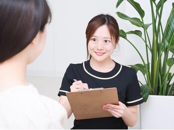 エレニア(Elenear)の写真/年代で変化する女性の不調。誰にも言えない女性特有のお悩みは当サロンにご相談ください◎