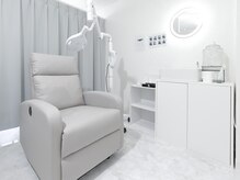 ホワイトニングショップ 津田沼店の雰囲気（個室で安心して施術を受けられます♪【セルフホワイトニング】）