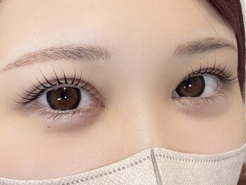 ツヤメキ イオンタウン四日市泊店(TSUYAMEKI)の写真/自然な仕上がりで愛され目元美人に♪自まつげのような自然な仕上がりで、目力UP♪朝のメイク時間も短縮◎