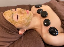 タオティアラ/ホットストーンをのせて効果UP◎